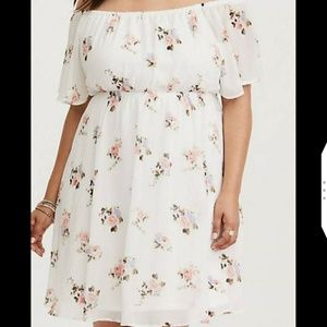 Torrid off the shoulder floral dress